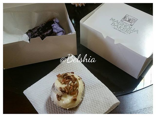 Soy fan de los cupcakes de Magnolia Bakery 🍰, la pastelería de Sexo en Nueva York. 😋 @magnoliabakeryuae
I'm fan of the cupcakes of Magnolia Bakery, the bakery of Sex in the City. 😋
#B #nuevayork #newyork #cupcakes #sexoennuevayork #sexinthecity #bakery #pasteleria #viajar #t…
