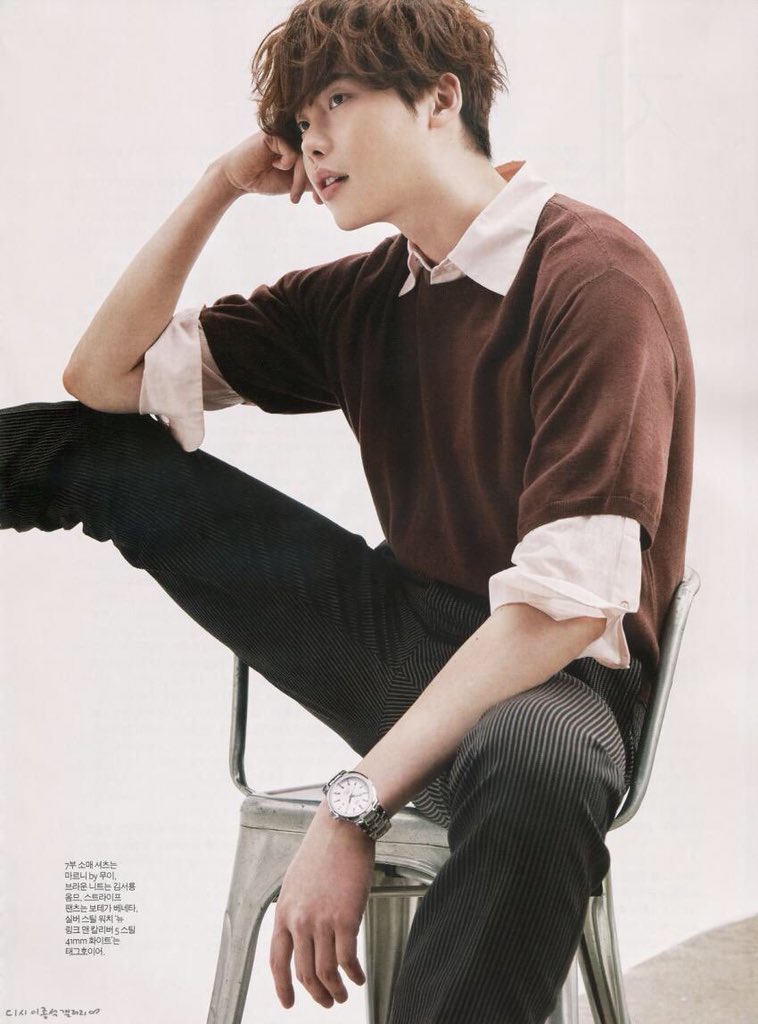 Fn_Mbtob's tweet photo. Today is #LeeJongSuk Debut Anniversary 🎊
👑💗 #8yearsWithJS #Infinity8yearswithjs 🎉 https://t.co/EdL508Zt5S