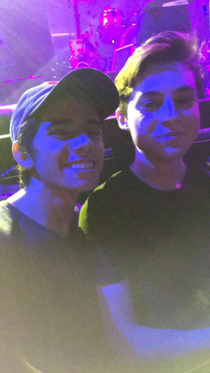 NotElax's tweet photo. I’m gonna miss you like crazy man. Josh, you will always be my best friend. I can’t believe you won’t be in my life. I love you and I’ll never forget you pal. https://t.co/i6g2M0atvv