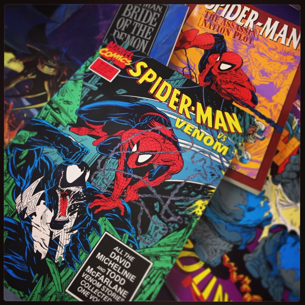 tristans_bones's tweet photo. Look! Original Japanese language “Dragonball” books, “Ghost in the Shell”, friggin’ Spidey, “Lone Wolf &amp; Cub”; Rocketeer, Frank Miller... the “Betty Pages”! https://t.co/ohEyHsLttp