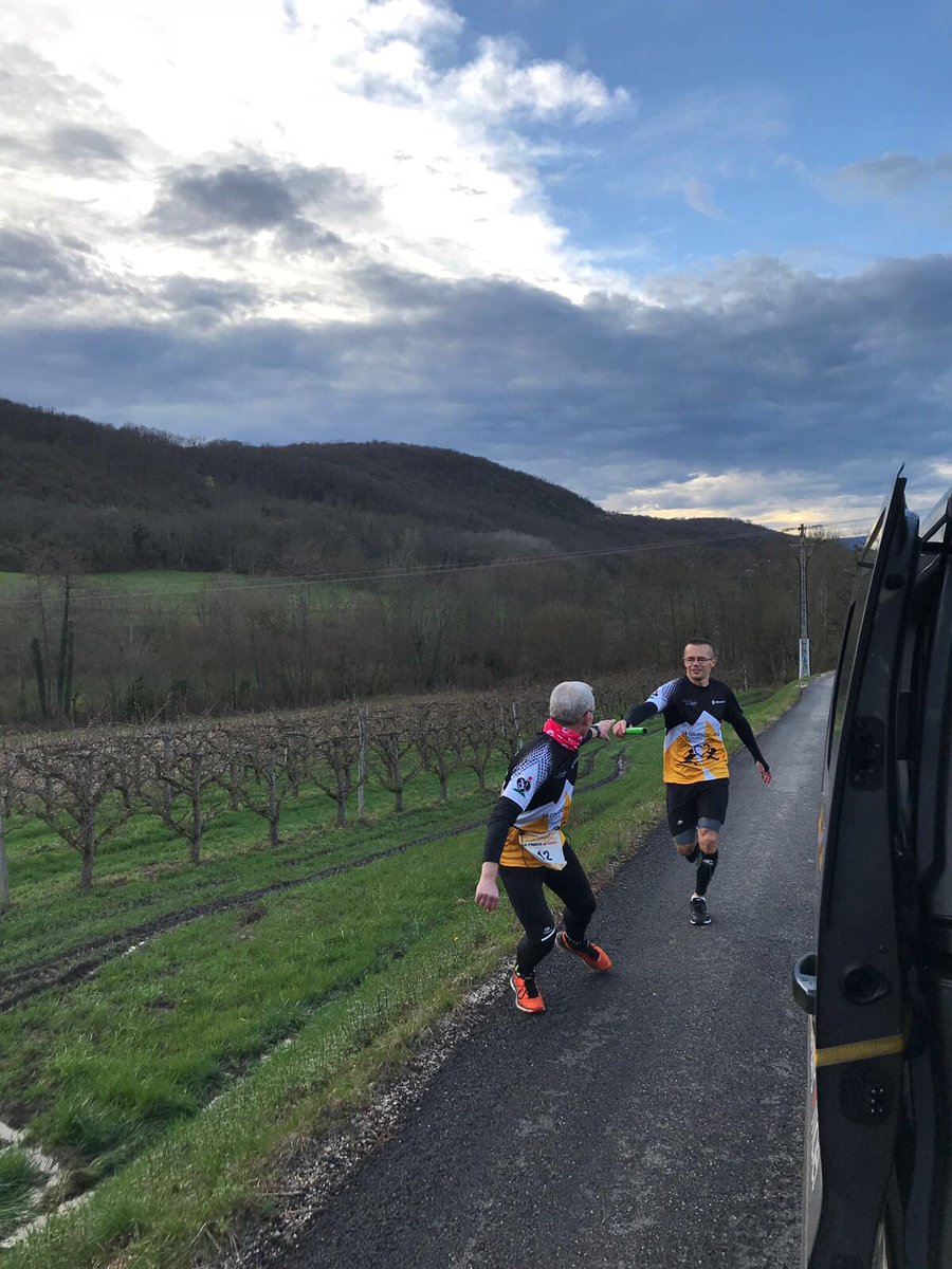 Renault dans la Course du Coeur tweet media