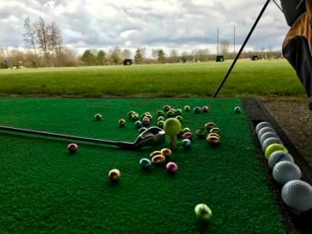 Namens Golfbaan Dorhout Mees vrolijk pasen!