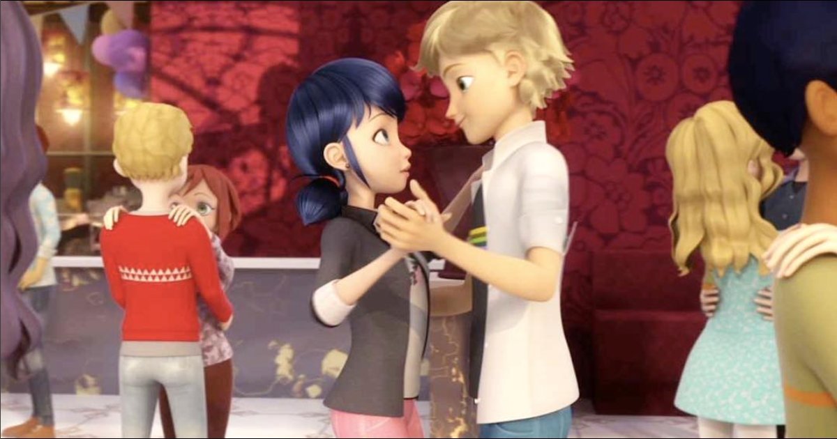 caroliboo's tweet photo. Chicas....Cual prefieren?
sin hacer arena :)
#MiraculousLadybugseason2 #MLS2Spoiler https://t.co/NcU5kkw85I