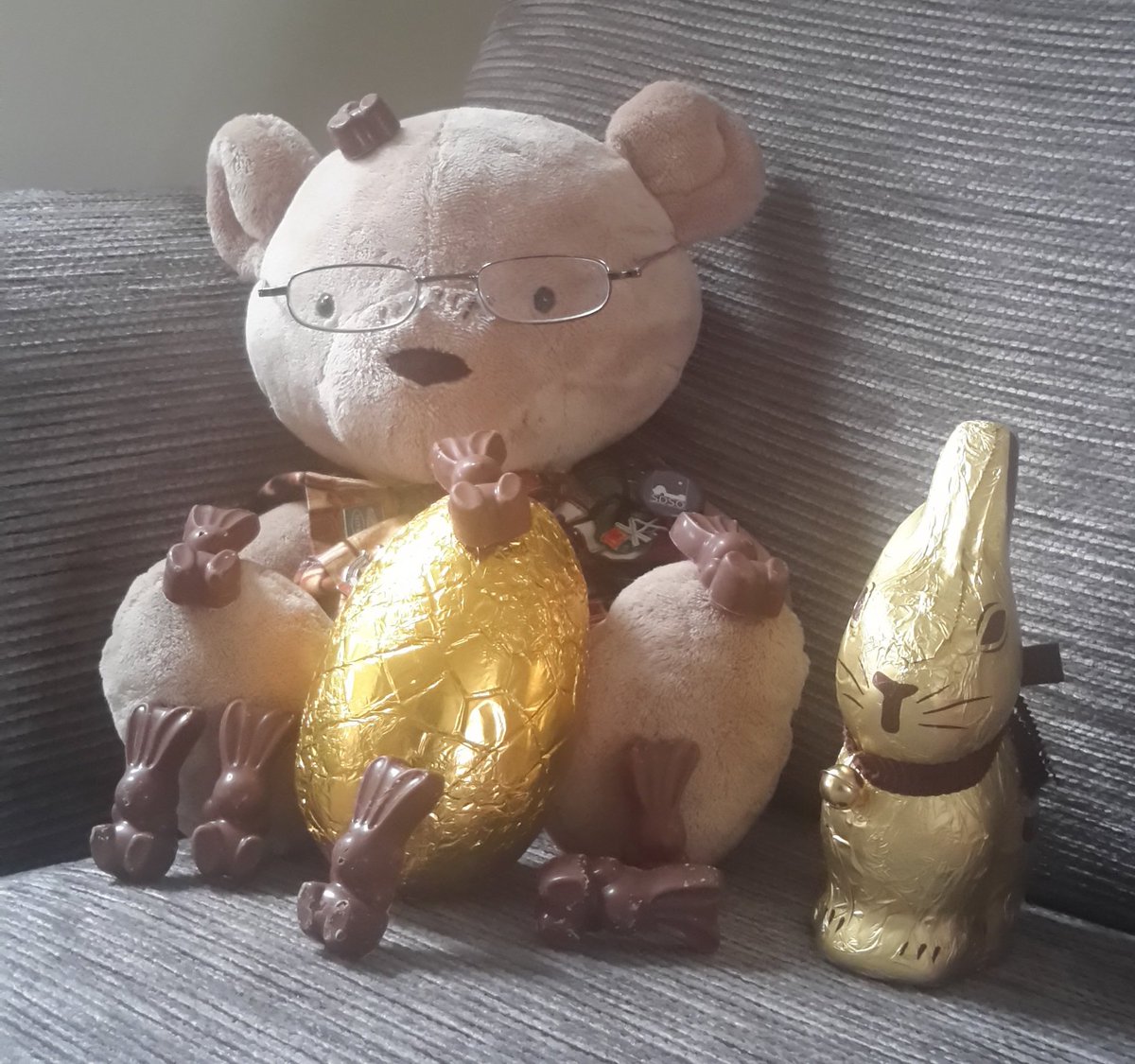 WattonLibrary's tweet image. We would like to wish all our customers and friends a very happy and relaxing Easter. Remember we will not be open tomorrow, but will be open as normal from 10 am on Wednesday.