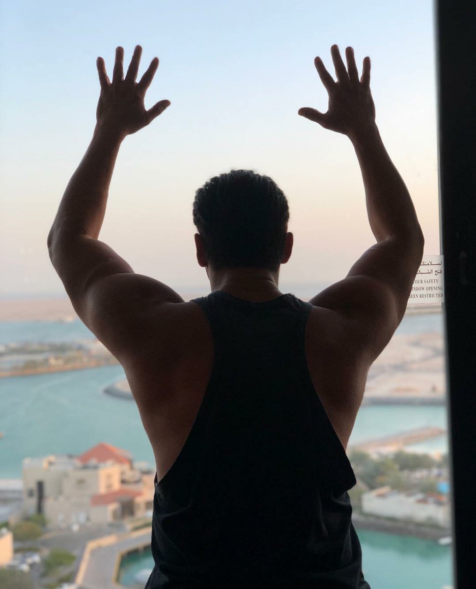 .<a href="/Asli_Jacqueline/">Jacqueline Fernandez</a> shares <a href="/BeingSalmanKhan/">Salman Khan</a>'s picture from #Race3