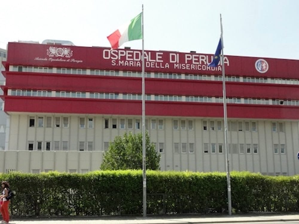 Buona Pasqua agli operatori sanitari @ospedaleperugia che anche oggi assicurano assistenza a tutti i cittadini, difendere il SSN è una priorità @carnio70 @CarloCagini @ilaberna @patriziabab @daniele_torroni @andrea_34979 @MarchesiMauro @laurafonte1 @ceccamo