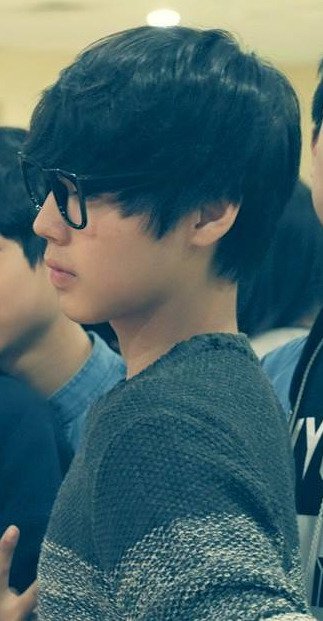 아 근데 진짜 박지훈 안경 누가 가져왔니 | 인스티즈