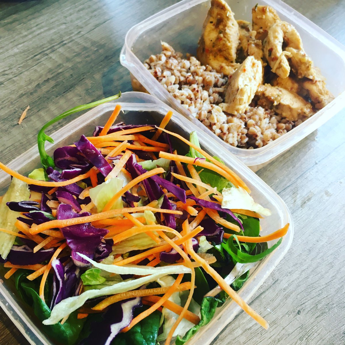 Fit2WorkUK's tweet photo. Happy Easter! A longer weekend means more time to #mealprep and less times worrying about what to eat for lunch once you're back at work! 

Take a look at my dedicated page on Instagram to find lots of easy and healthy ideas: https://t.co/XzmdrHB3Ip https://t.co/9muDSJf5F0