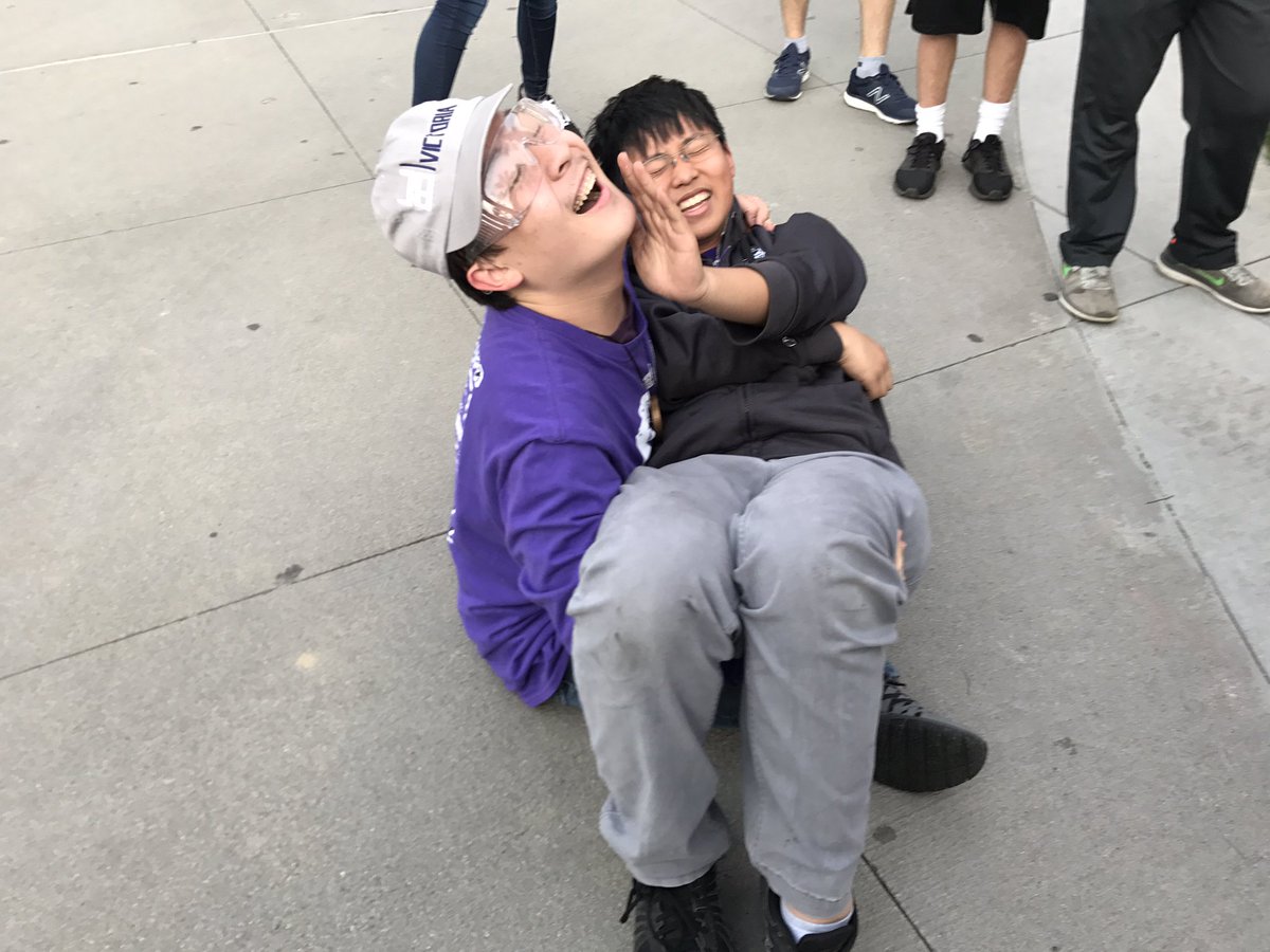 FRC2643's tweet photo. We may not have made it into quarterfinals, but our spirits were still high as we had some fun and unwound before dinner. #siliconvalleyregional #morethanrobots https://t.co/gn63sWOTrv