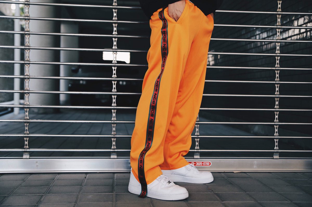 STADIUM_03's tweet image. Now on sale.

NOT COMMON SENSE

stadium03.com/ic/b0188

#notcommonsense #stadium #stadium_03 #streetfashion #mensfashion #japan #tokyo