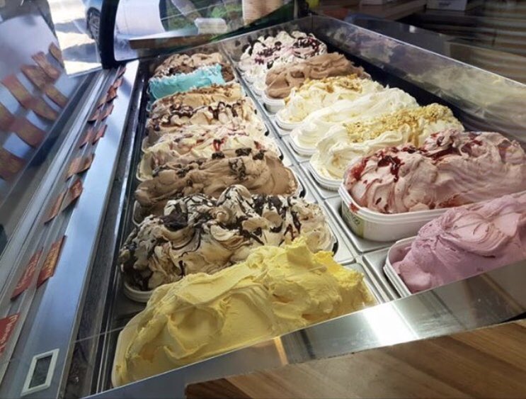 tickety_moo's tweet photo. Happy Easter to all our customers!
Today’s opening times:
🍦The barn (Enniskillen) 12-6
🍦The beach (Rossnowlagh) 11-6
🍦The farm (killadeas) 12-6
#ticketymoo #happyeaster #icecream #fermanagh #donegal #fresh #diary #jerseycows #local https://t.co/Ske6zADCkL
