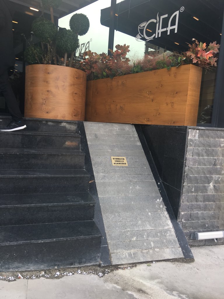 Daha çok survivor parkuru sanki