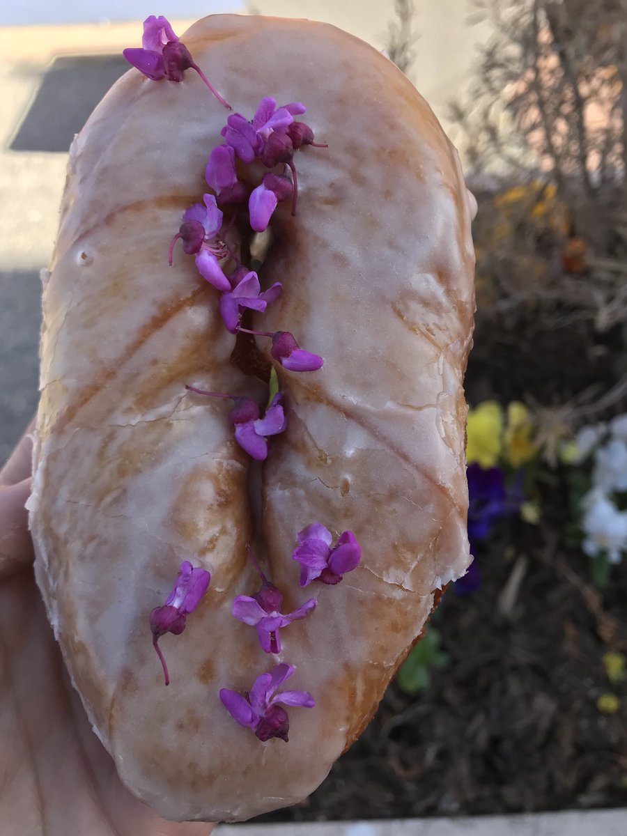 We’re open for Easter! Come grab an Oklahoma state tree donut 🌸☺️