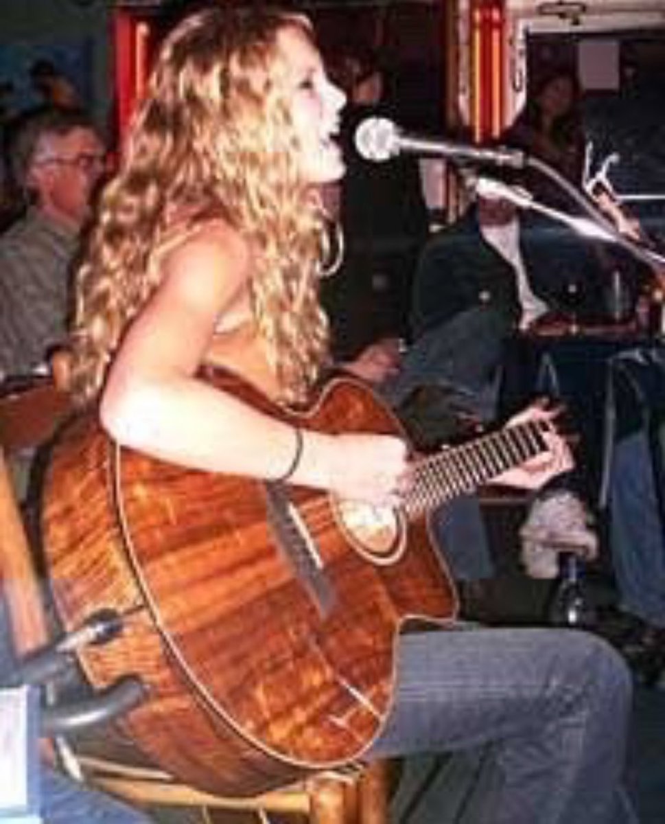 taysevolution's tweet image. Taylor singing at the Bluebird Café, then and now