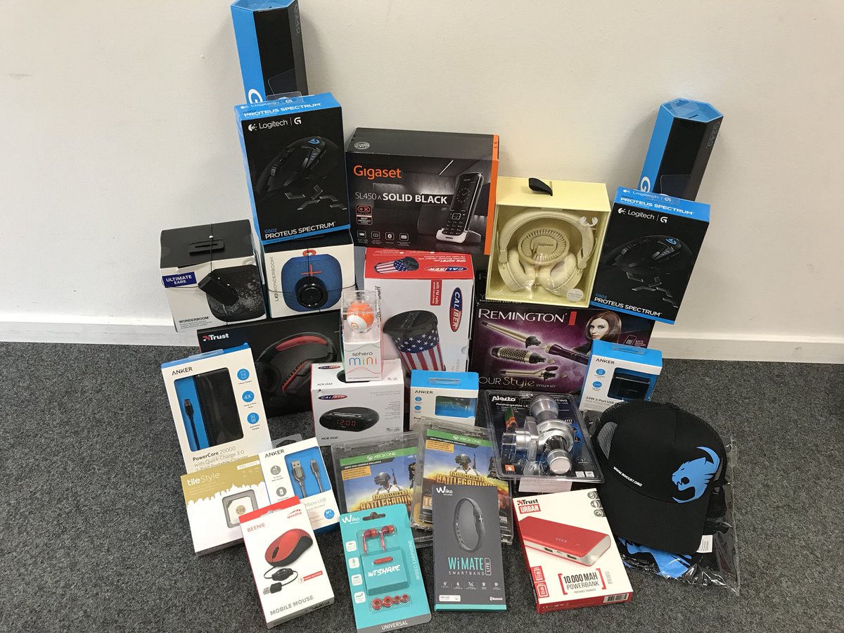 #VROLIJKPASEN - Vandaag en morgen mogen clubleden paasei grabbelen! Kans op voordeel en mooie prijzen. Vandaag geopend van 12-18u.
#win #grabbelen #easter #pasen #amsterdam #arena #zuidoost #sphero #tile #trust #wiko #logitech #remington #freshnrebel #sennheiser #ultimateears