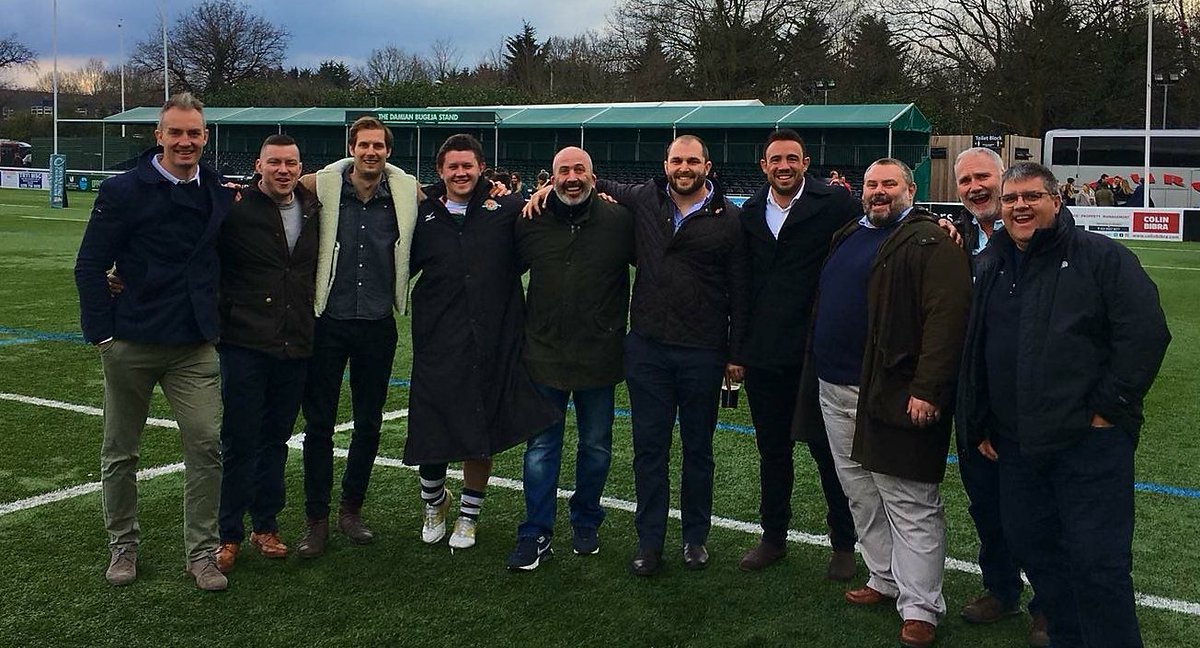 darrenslater's tweet photo. @ealingtfrugby @greenarrrmy #yealing @powersk33 @phil_chesters11 @Tom_Browner8 @1_willd @MatEvans8 @AgnesJwalker Green Army with great past &amp; present players. Captains Matt &amp; Brownie, Top Old Boys Smithy &amp; Powers, Record Breaker Chesters, PremBoy Will &amp; the leagues best 2! Lunny https://t.co/VcVLBvdNKa