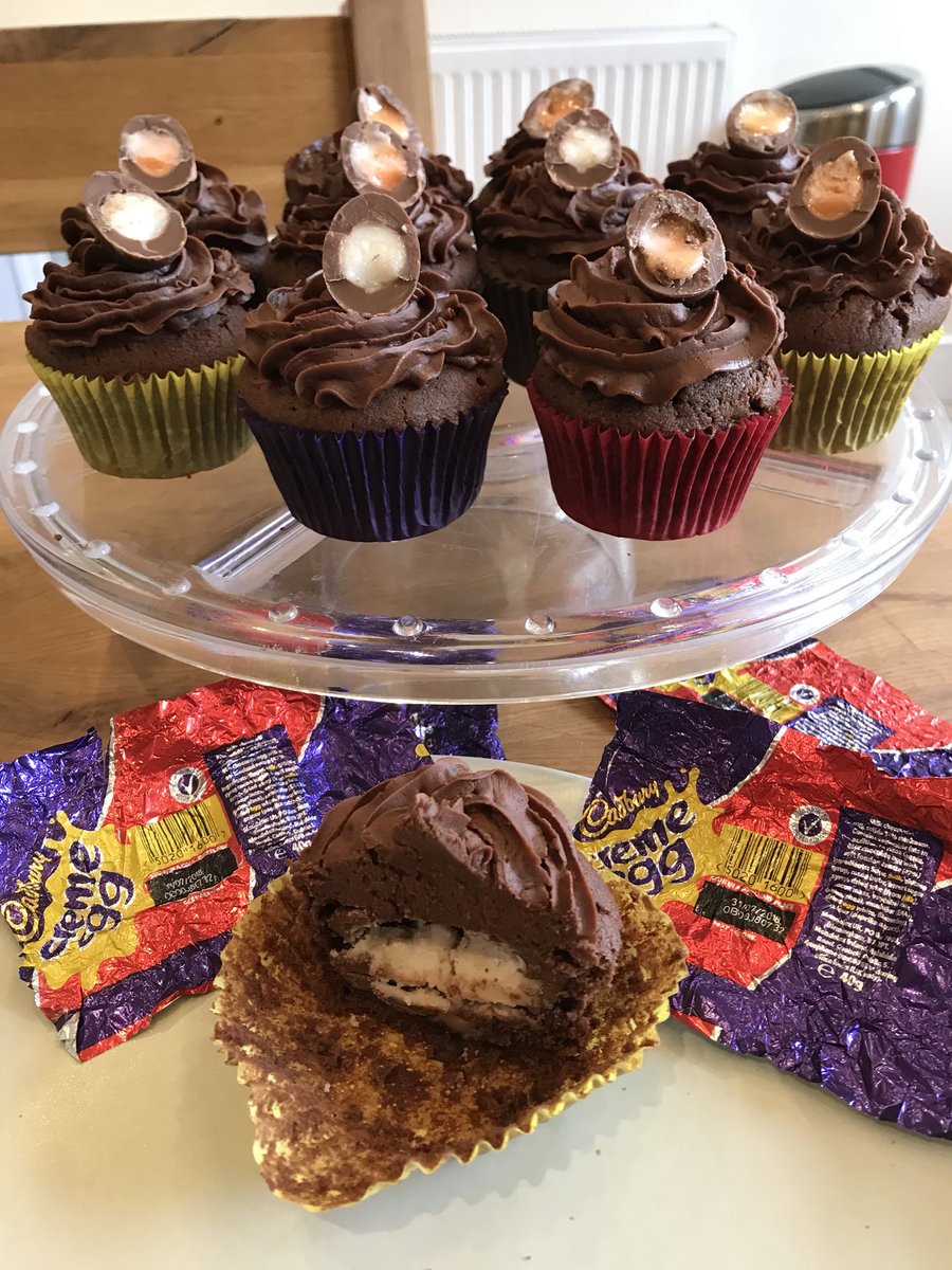 Thanks to <a href="/SainsburysMag/">sainsburysmag</a> for the Easter Baking inspiration - Creme Egg Chocolate Fudge Cupcakes. Chocolate overload! #imadethis