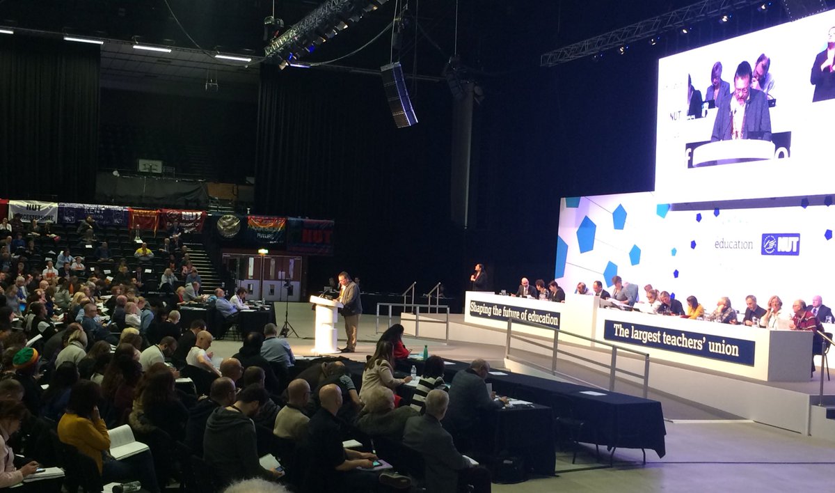 NEUYorksHumber's tweet photo. Alistair Lane of #Nottingham #NEU makes his first speech on the plight of #supplyteachers at #NUT13 https://t.co/XFkdP7x4VC