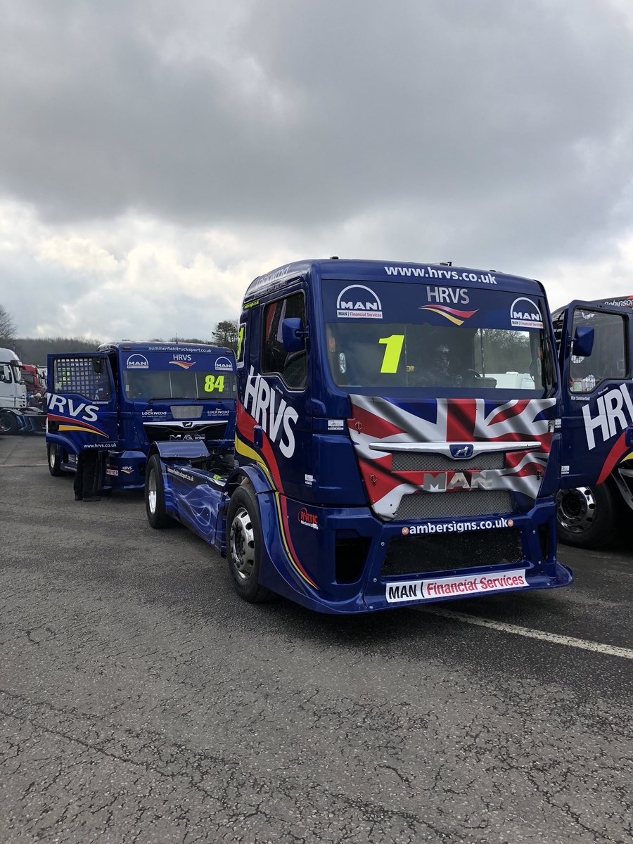 Good morning from <a href="/Brands_Hatch/">Brands Hatch</a> team @HRVSGroupLtd ready to go for the qualifying session! Wish us luck!