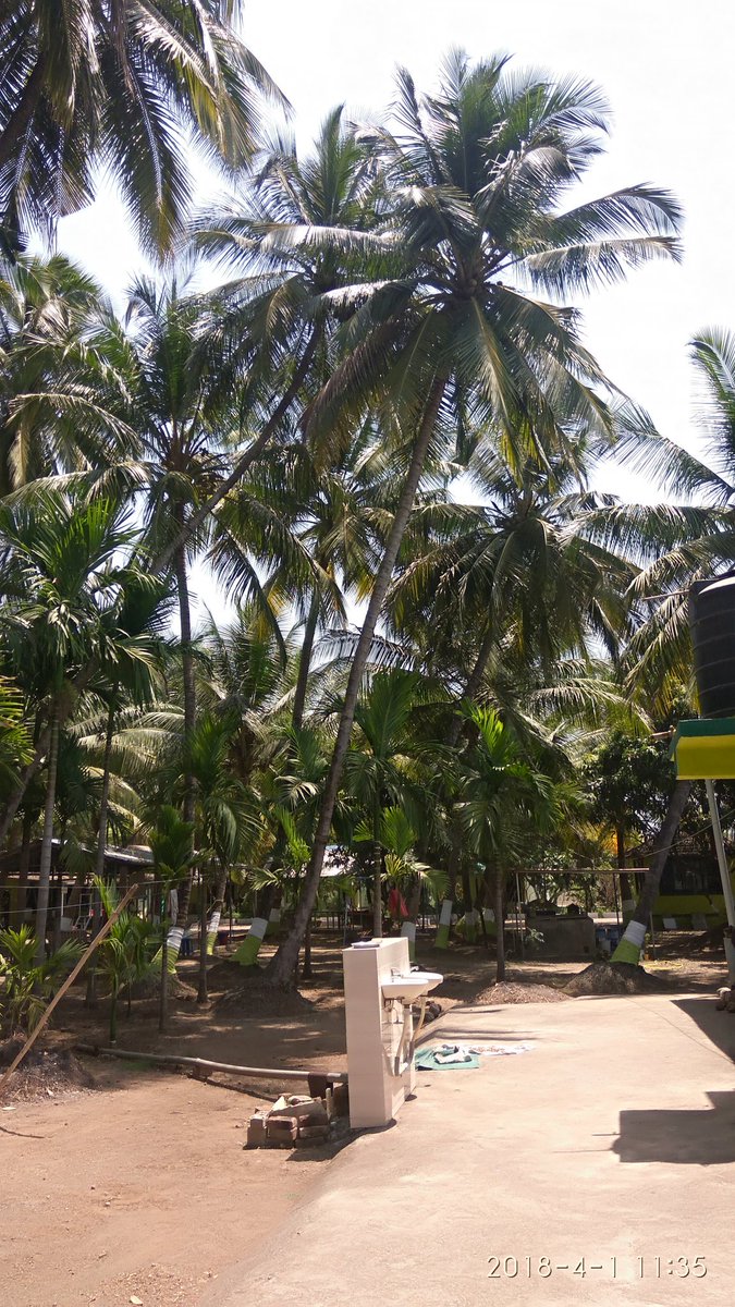 SunRealEstate1's tweet photo. Non AC Rooms 1500/=Current Tariff Only Room Rate and 1800/=Current Tariff AC Room April 2018 rate applicable, Food Charges Extra, how much pls call to know Mr Gaurav Padwal #98215 49385# https://t.co/ylKnBgyPSN