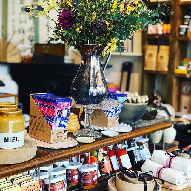 ktchnprvsns's tweet photo. We are closed today while we eat our Easter eggs 🐣🍫 Back open tomorrow at 11! HAPPY EASTER! #netilmarket #shoplocal #supportlocal #independentbusinesses #londonfields #market #streetmarket #hackney #e8 #hackneyweekend #london #eastlondon #traders #sh… https://t.co/dFVDTZWrWw https://t.co/epkRi3l89q