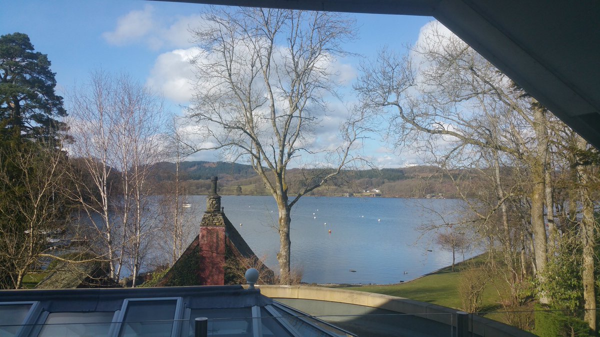 Happy Easter all! #sunshine #beautifullakes #peace #blessings #viewfromthebedroomwindow