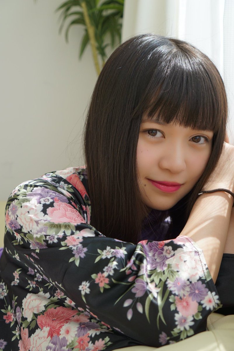 もり Ar Twitter 4月1日 青木杏奈撮影会 モデル 青木杏奈 今回 初対面の杏奈ちゃん 実際会うと明るく元気 そして写真以上に実物可愛く出会えて良かった また会いたいと思わせる幸せな時間過ごせました 今回は自分の人見知り発揮でガチガチで撮って