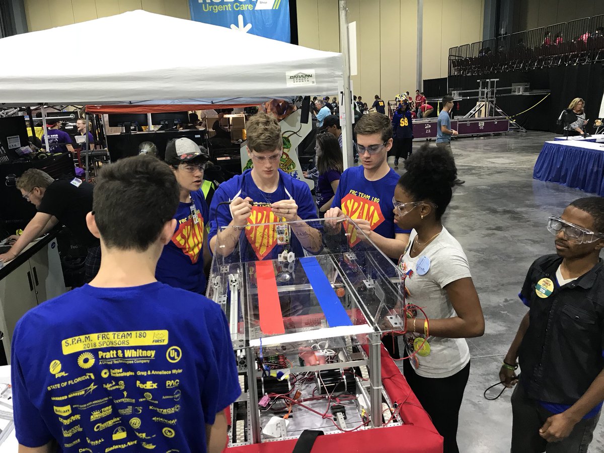 What a great finish to a great event. Congrats to the winning alliance @FRC179Swamp @frc180 and @FRC1369Minotaur at @SouthFloridaFRC this weekend.