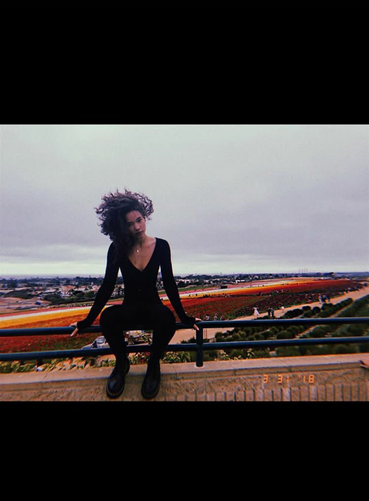BeaterJordan's tweet photo. Told her it's gonna be cold and to bring a coat. Now I'm the one without a coat on. https://t.co/C5Zw2kbvqW