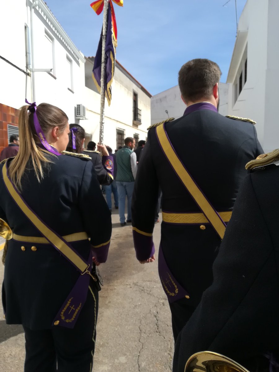 LaPasionMerida's tweet photo. Bueleria en San Román, Vía crucis de la salud y en manos de Jesús para acabar nuestra Semana Santa. Buen trabajo el realizado durante estos días
#Xañosdepasion https://t.co/NZ2W9l6LN8