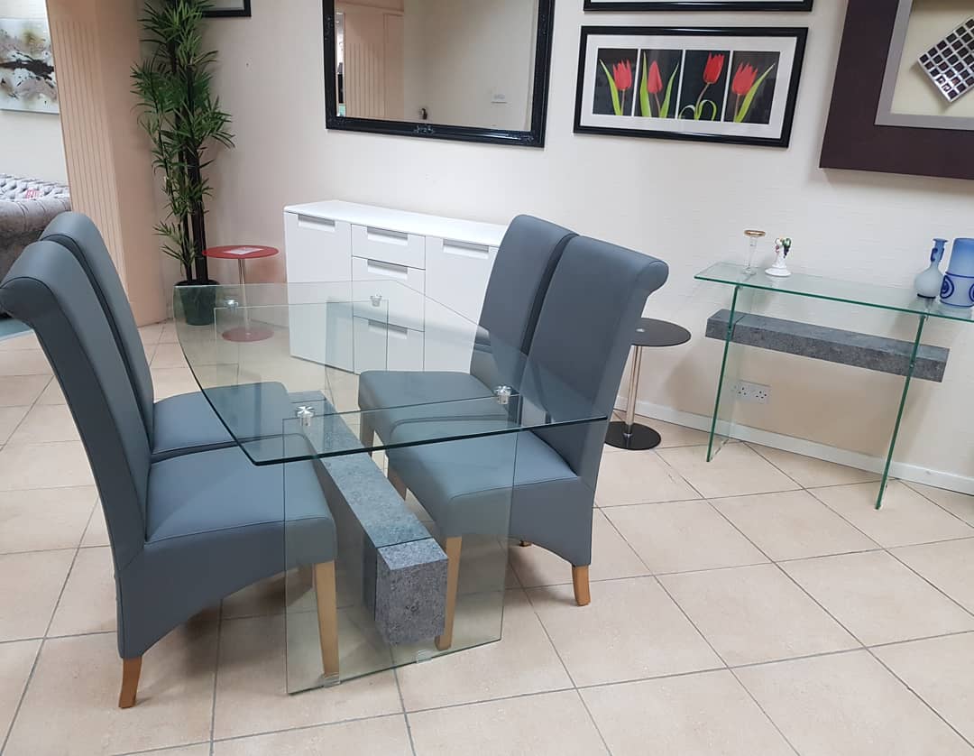 pa_furnishings's tweet photo. Happy Easter! 🐰If you sit down for your Roast &amp; decide you need a new #DiningSet then pay us a visit! This modern #GlassDiningTable + 4 #BowBackDiningChairs is now only £599! Matching #ConsoleTable is only £249! We are open tomorrow 11am-5pm where our #Clearance event continues! https://t.co/2oO1oOI4GX