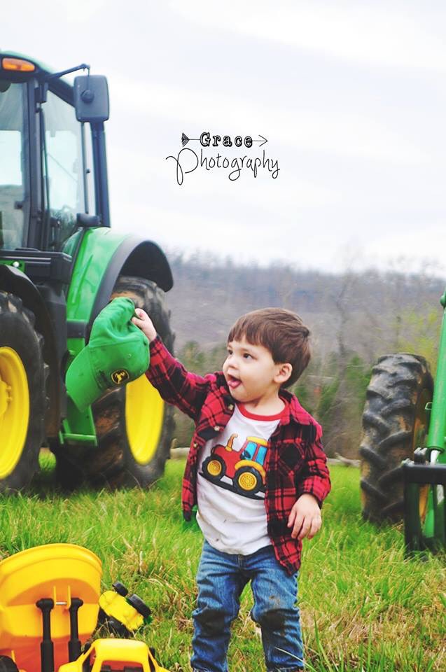 genecleckler's tweet photo. Papaws little farmer @JohnDeere #farming #FarmLife https://t.co/PAXLzzK0oW