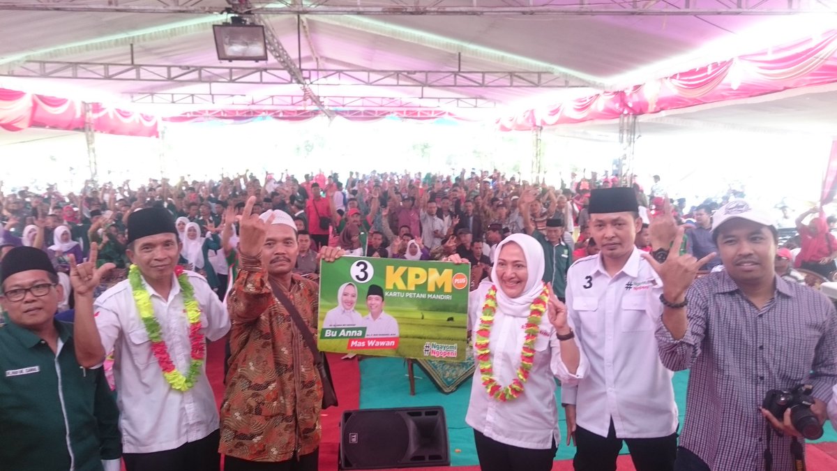 Mensejahterakan petani dan buruh tani adalah komitmen kami.

#NgayomiNgopeni 
#Bojonegoro 
#Petani 
#KPMPlus 
#SalamTigaJari