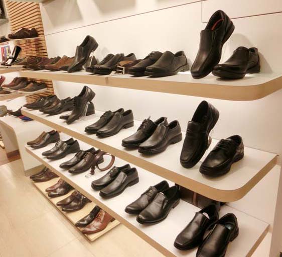 BataMaldives's tweet photo. For all the places you’ll go. #batashoes https://t.co/njHfd4JT6j