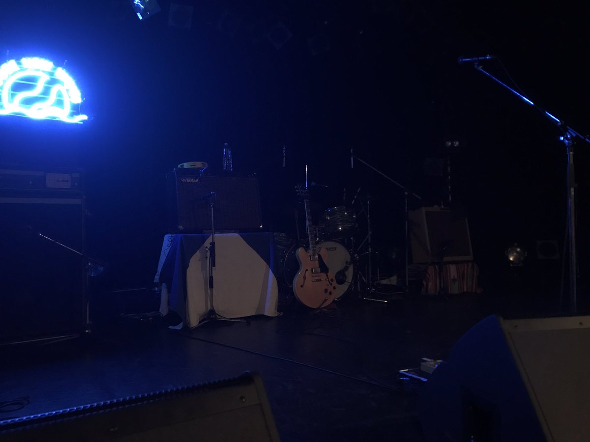 nobinobi_aoba's tweet photo. あっという間って、本当に「あ」っという間の感覚は久しぶりだったかも
始まったら終わってた
はじめて、良すぎてアンコールしないで終わってもいいかもって思った、したけど
アンコールもやっぱり良かった、からして良かった
#Yogee #Bluemin' Days #仙台 https://t.co/NU44tL8v84