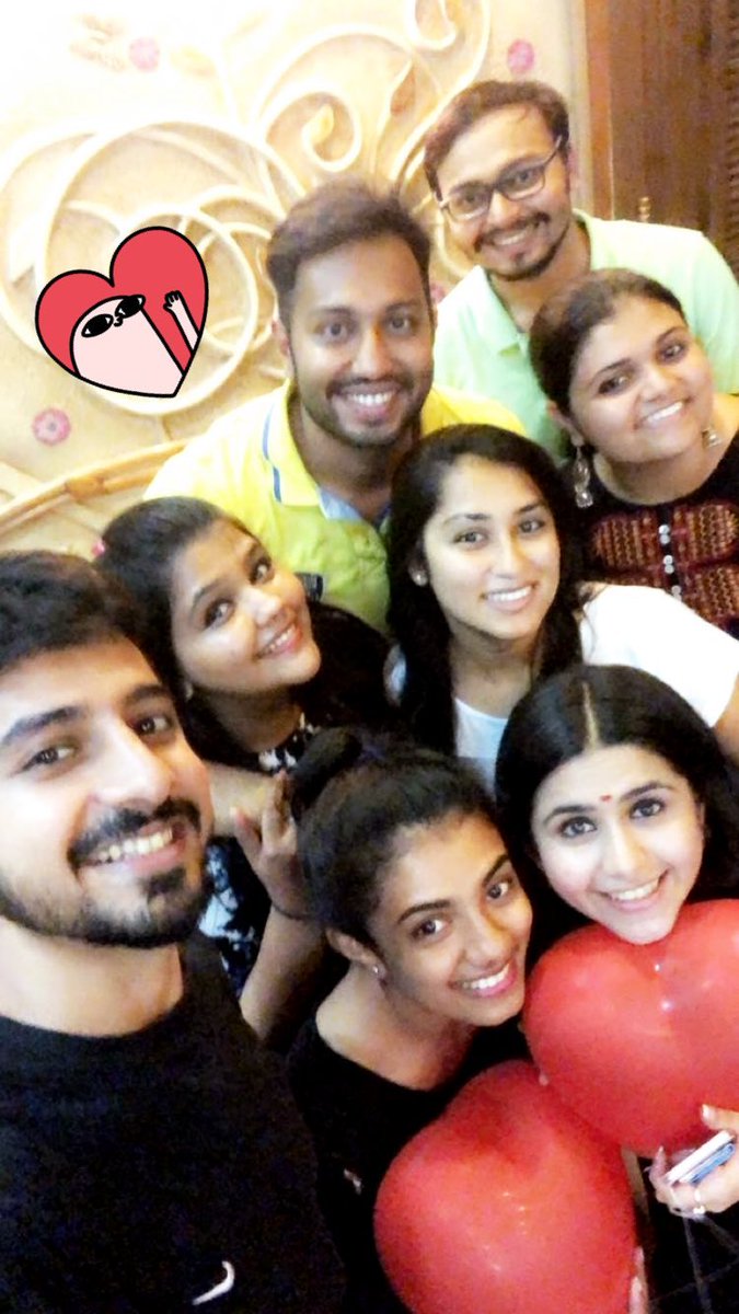 Sumooo99's tweet photo. @Palak_786 @KUNAL_JAISINGH @iam_fahadali @BawaSamridh &amp; …
#TheBuddyProject

#EkDujeKeVaaste https://t.co/L3ODBb07x2