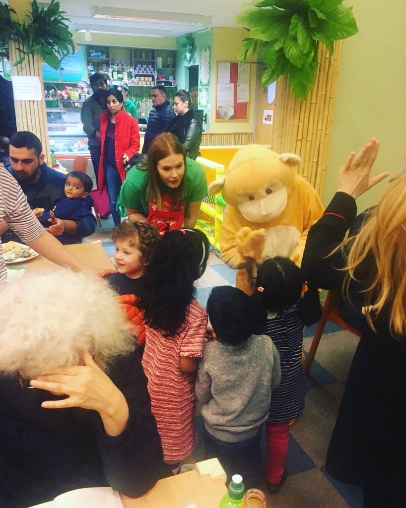jungle_monkeyz's tweet photo. Happy Easter from Jungle Monkeyz ! 🙊🦁🦖🐰 #Easter #Sunday #treats # junglemonkeyz #joinus #fun #day #sweets #kids #EasterBunny #mascot #chocolate #sunnyday #l4l #softplay #goodtimes #f4f #happyeaster https://t.co/qxaipQZnkJ