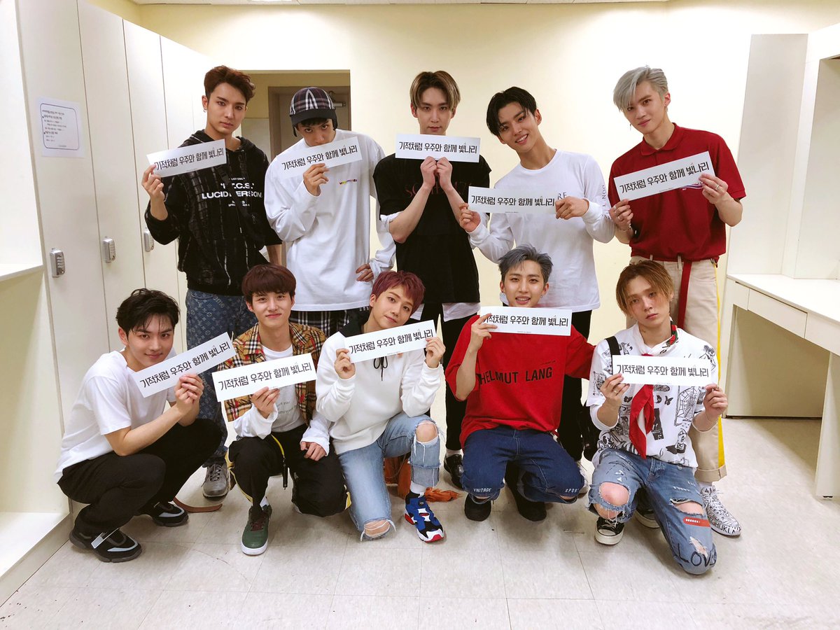 [📷] 소중한 순간에 늘 함께해준 우리 유니들! 
이번에도 우리 함께 빛날 수 있게 멋진 모습 보여줄게요✨ 오늘도 고맙고 사랑합니다❤️❤️