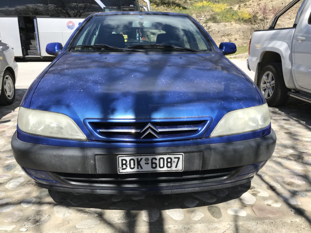 SpeakinFluently's tweet image. Is this Greek car saying hello in #Croatian or a naughty word in #Turkish? #PolyglotProblems #Bok