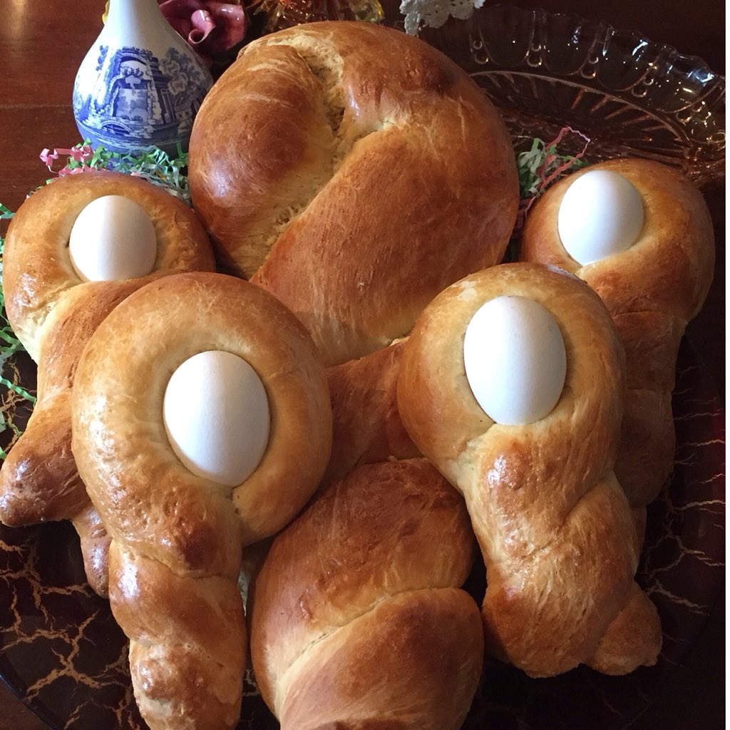 TrishDoll's tweet image. Happy Easter everyone with blessings with our Italian tradition Easter Bread. #easterbread #Italian #baked #bread #Easter2018
