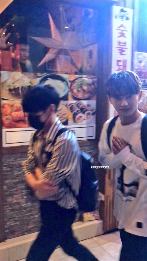 sanggyunnet's tweet photo. sanggyun has been wearing the same shirt for three days straight...at airport, after concert and out for dinner https://t.co/KrddJhS0XQ