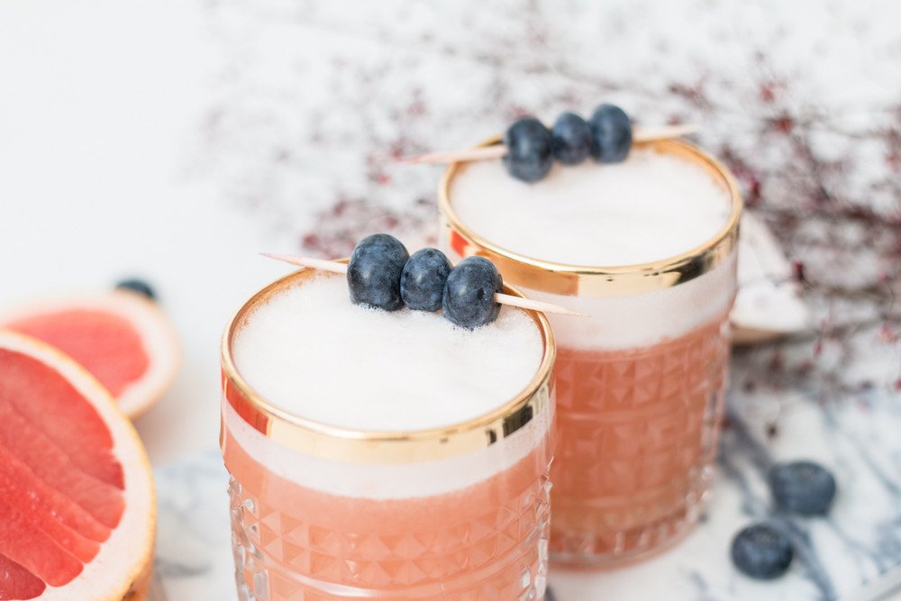 dominomag's tweet image. 9 contemporary southern cocktails to try this spring: bit.ly/2E8zNY1