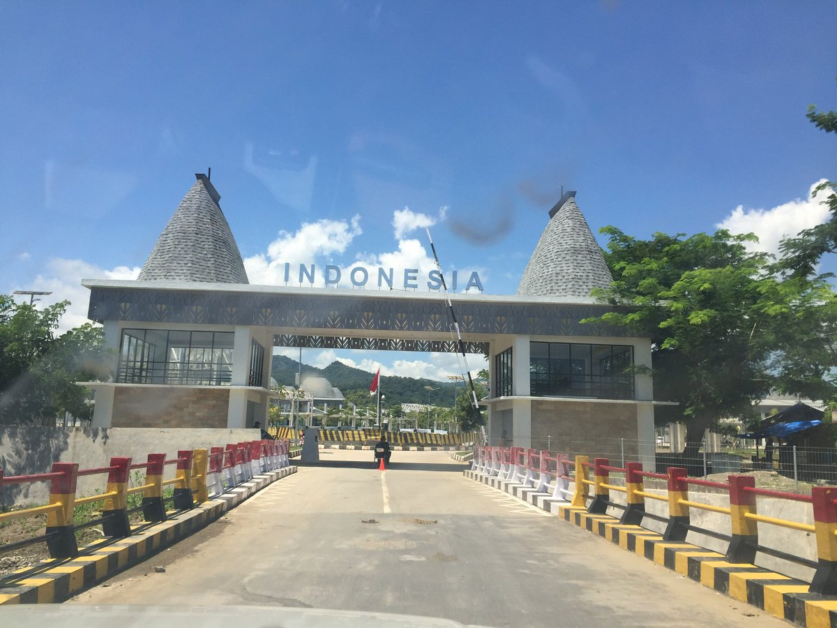 Dili_Matt's tweet photo. #TimorLeste to #westTimor #roadtrip selamat datang #Atambua https://t.co/2VHLHiw3dK