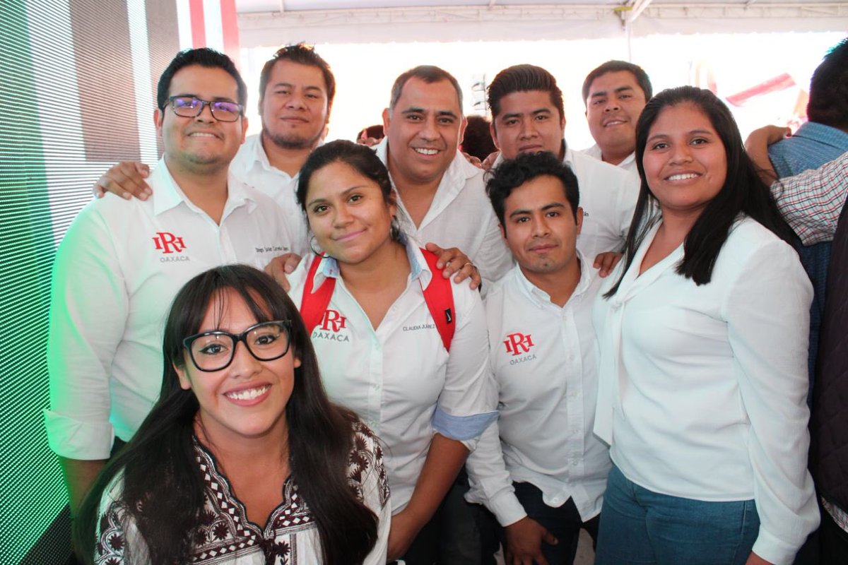 jorgeillescasd's tweet image. Aquí estamos #LosMerosMeros apoyando a nuestro candidato a la Presidencia de la República, @JoseAMeadeK estamos listos y seguros que el próximo 1ro. de julio #VamosAGanar