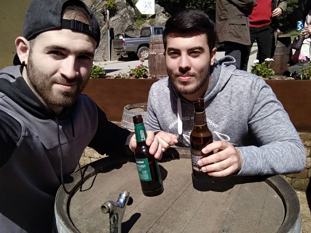 WolveshireS's tweet image. A beer is always welcome! A drunk programmer makes happy code!