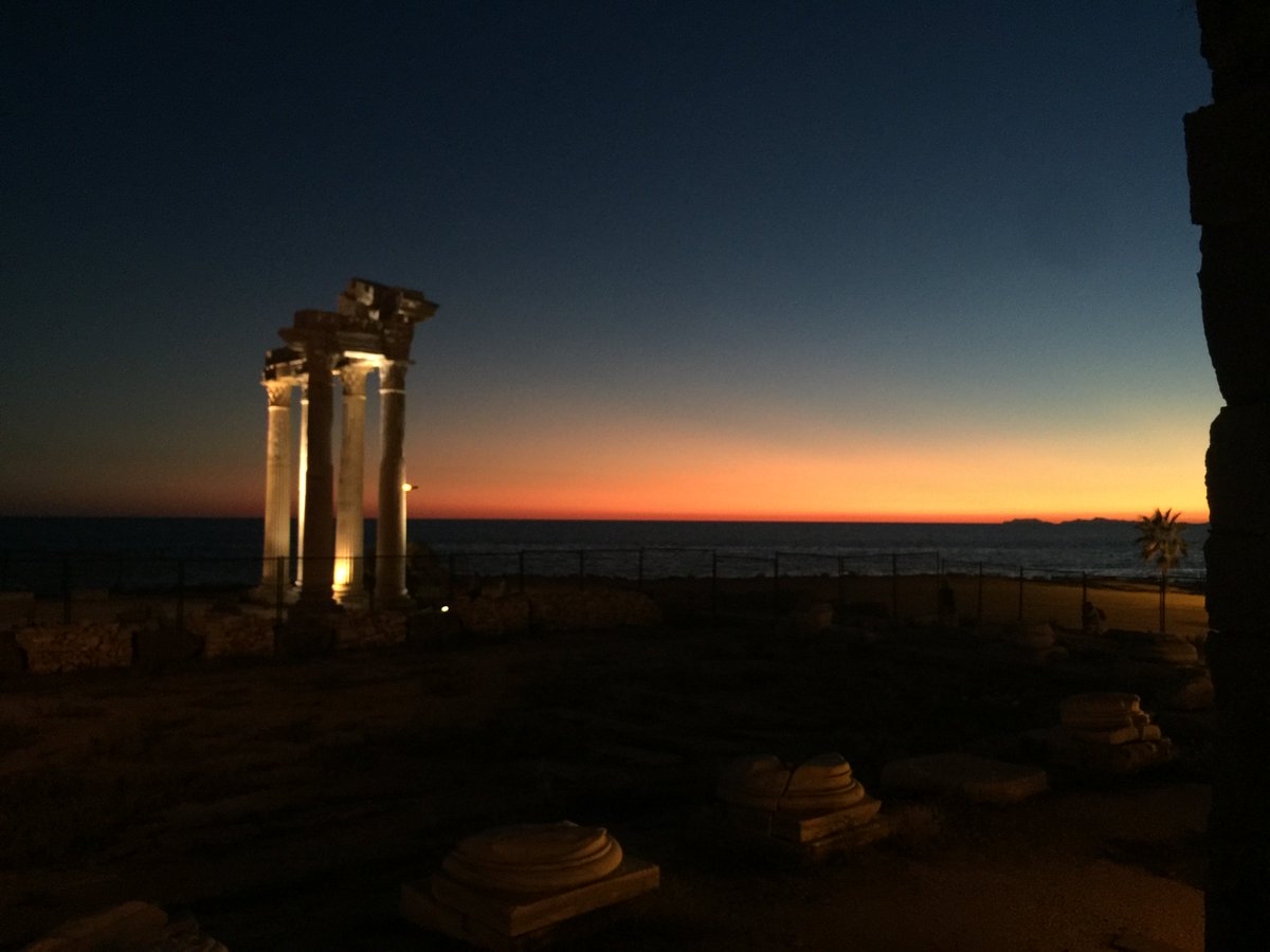 Limanlounge's tweet photo. #SİDE
#Apollontemple 
#Limanloungeclub https://t.co/TrLIEd2eaI