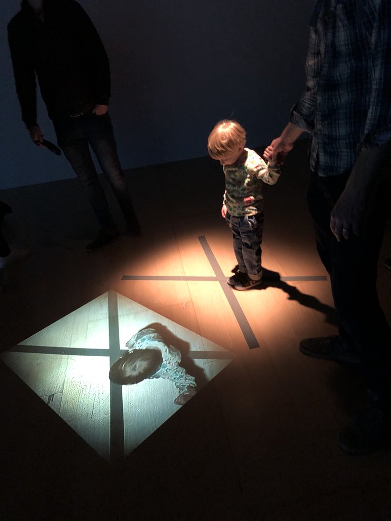 Hollyonline's tweet image. Lessons in #complexmadeclear from Guggenheim Bilbao 2. Try looking at things from a different perspective. #complexity #PR