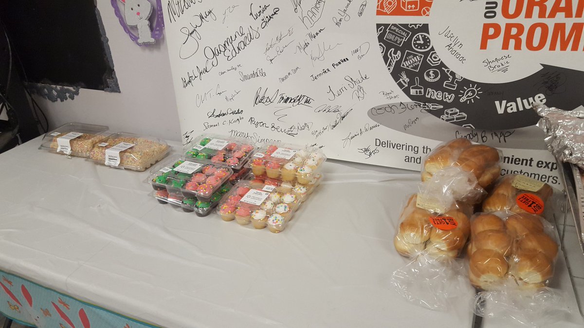 woboat1's tweet photo. Hoppy π°π Easter from 1603! Employees enjoying a meal celebrating store being 130% to credit goal last month! #MA2018APR1 #D164ORANGEPROUD @MYoungson1603 @ssimmonshd1603 @CollazoH @HDguyDE @DaveWHD1603 https://t.co/aHSepksCoL