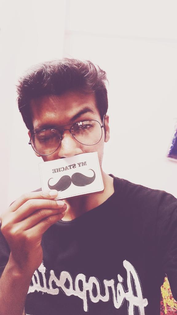 IamCleverIdiott's tweet image. My stache my #dailyobjects