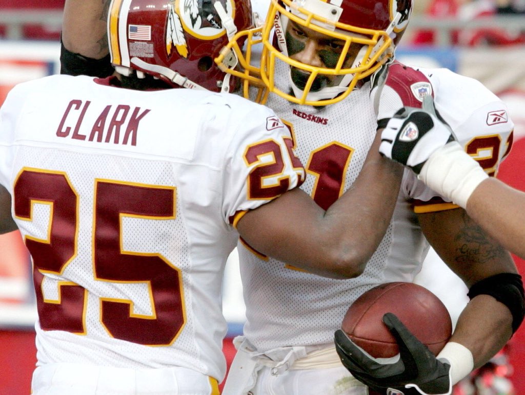 Jclark21_'s tweet photo. happy birthday! #sdotforever https://t.co/8EFTeul7TP
